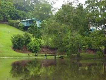 Montville Country Cabins